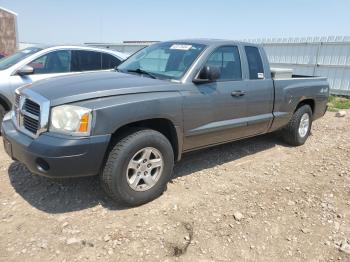  Salvage Dodge Dakota