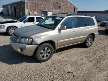  Salvage Toyota Highlander