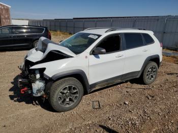  Salvage Jeep Cherokee