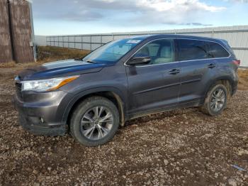  Salvage Toyota Highlander