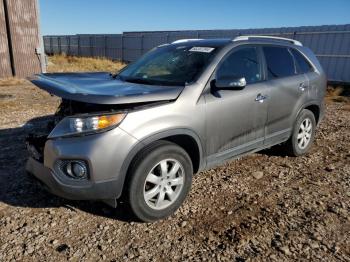  Salvage Kia Sorento