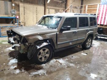  Salvage Jeep Commander