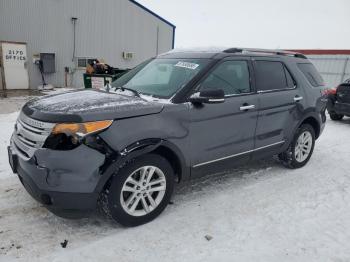  Salvage Ford Explorer