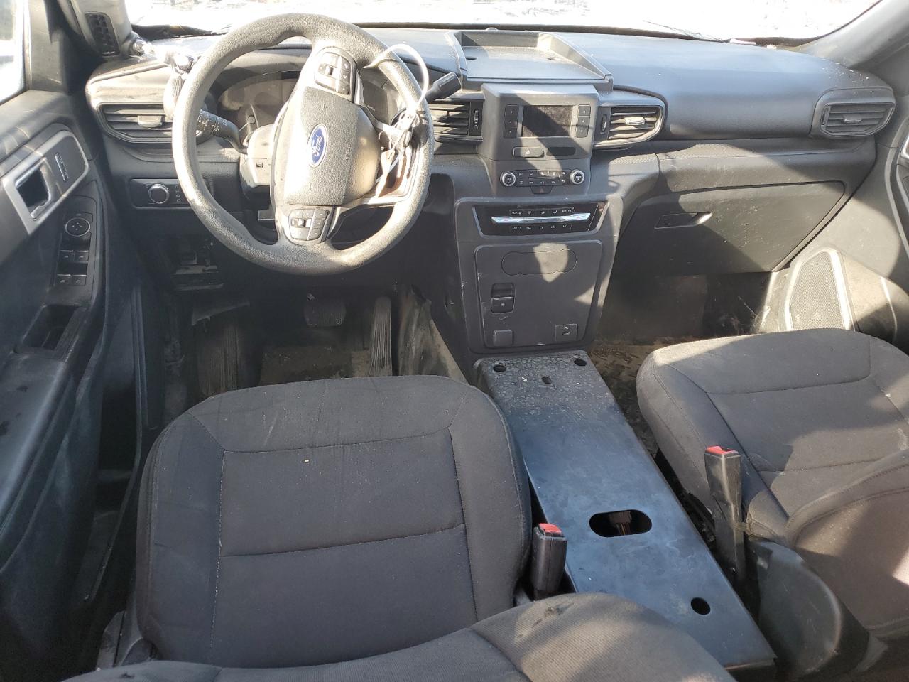 Ford Explorer Police Interceptor Image 6
