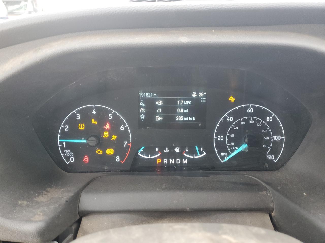 Ford Transit T-250 Image 8