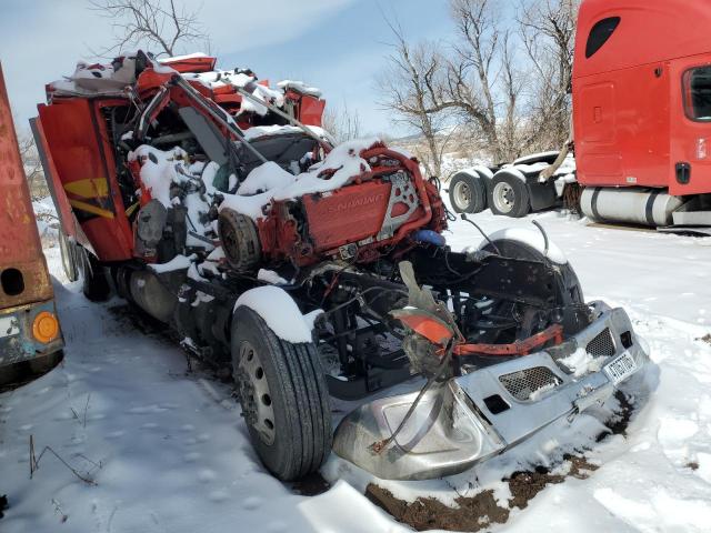  Salvage Peterbilt 579