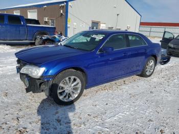  Salvage Chrysler 300