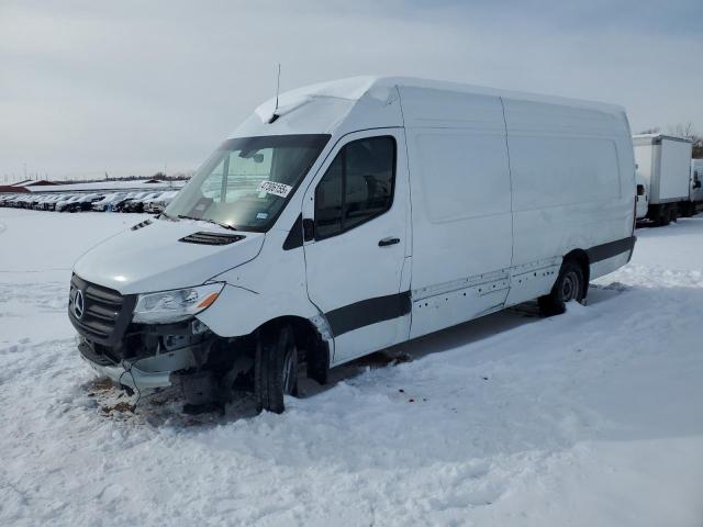  Salvage Mercedes-Benz Sprinter