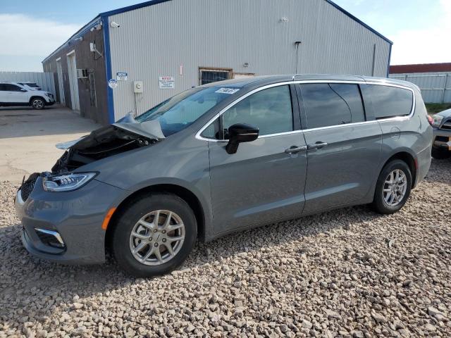  Salvage Chrysler Pacifica