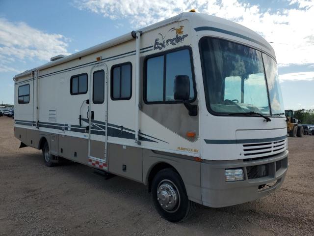  Salvage Workhorse Custom Cha Motorhome