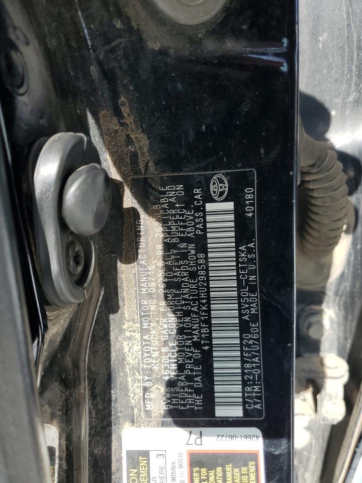 Toyota Camry Le Image 9