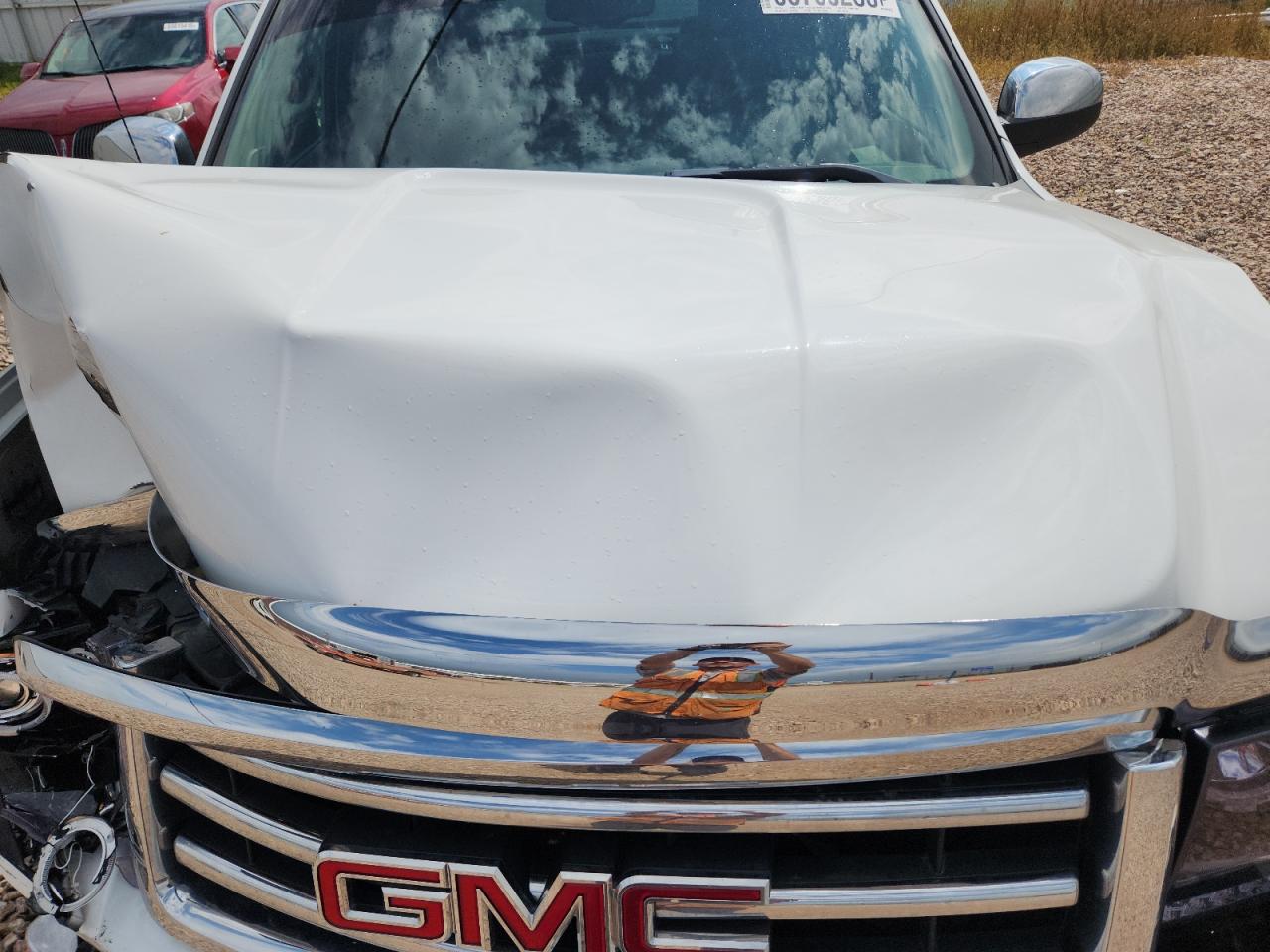 GMC Sierra K1500 Sle Image 3