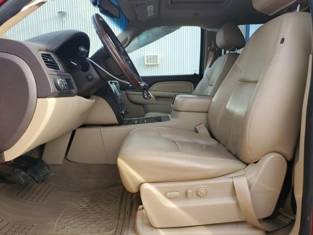 GMC Yukon Denali Image 5