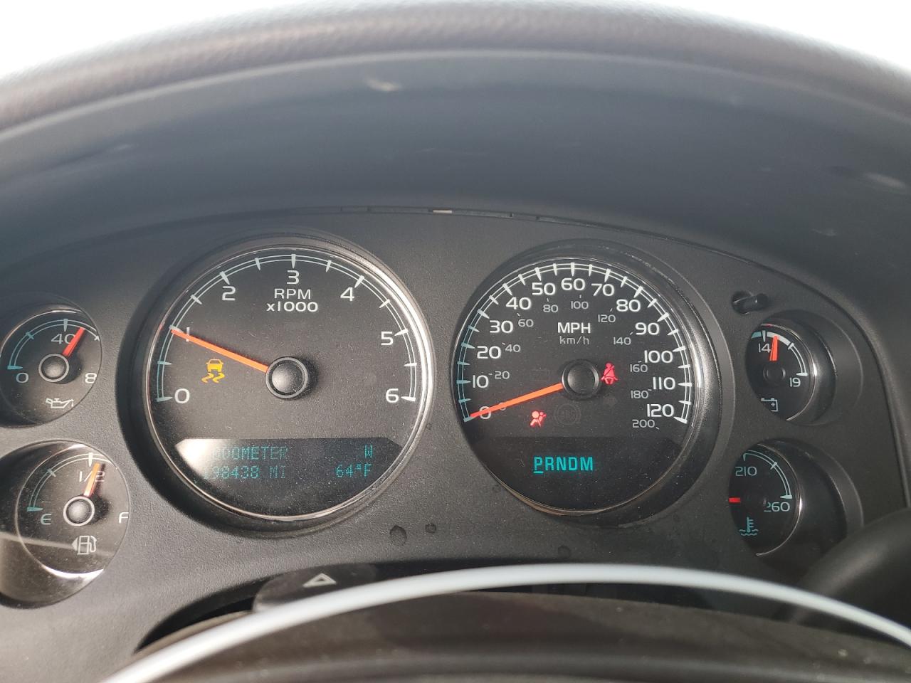 GMC Yukon Denali Image 10