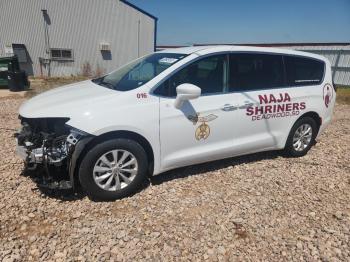 Salvage Chrysler Pacifica