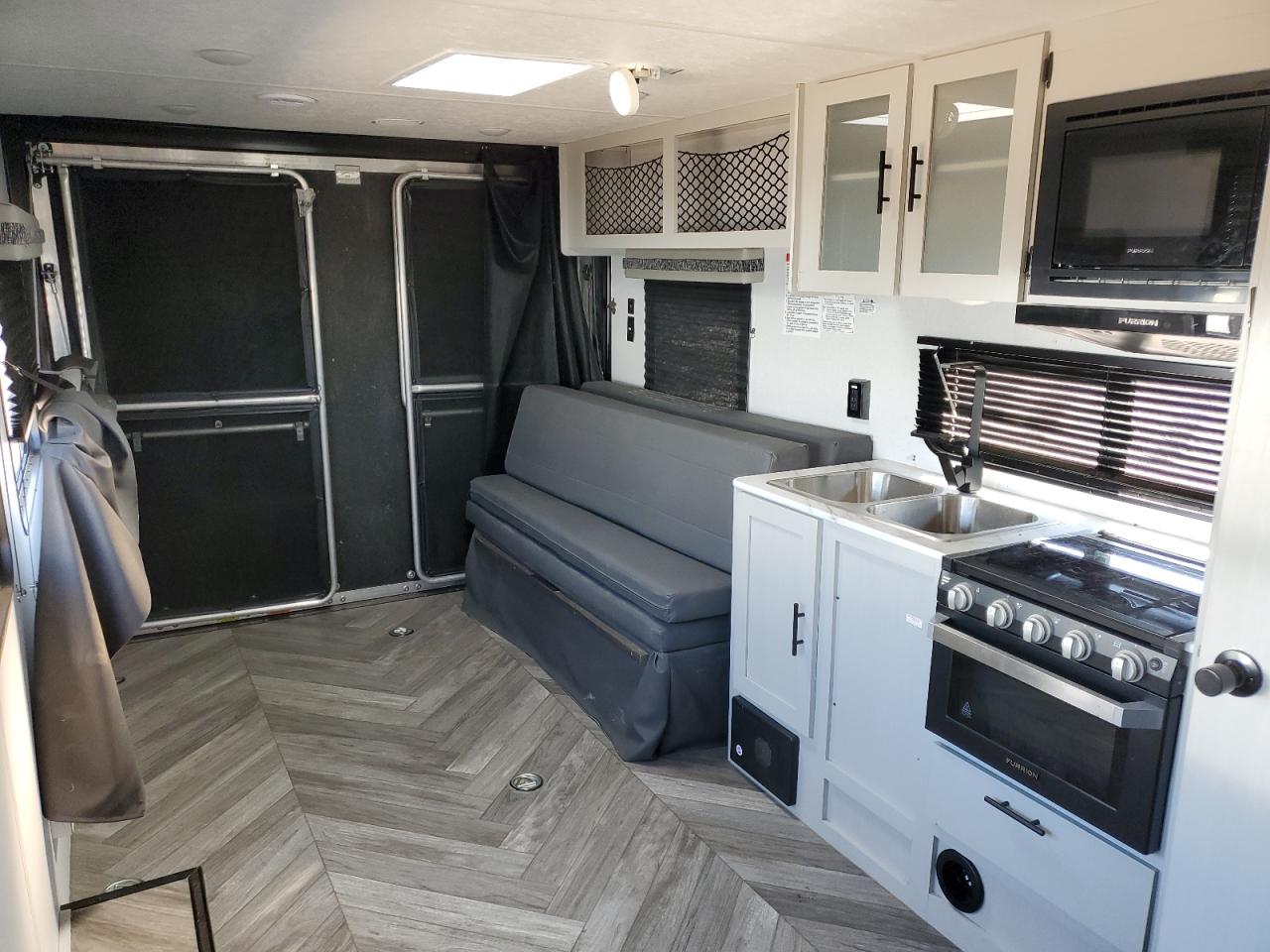 Wildwood Trailer Image 7