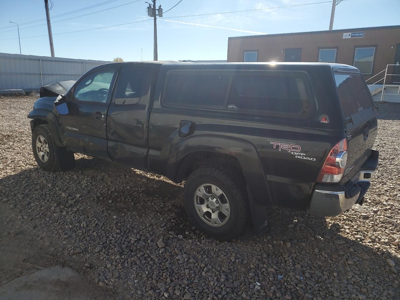 Toyota Tacoma Access Cab Image 4