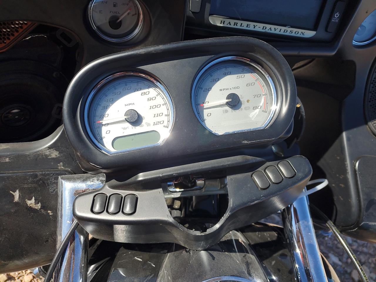 Harley-Davidson Fl Road Glide Image 8