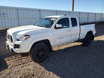 Salvage Toyota Tacoma