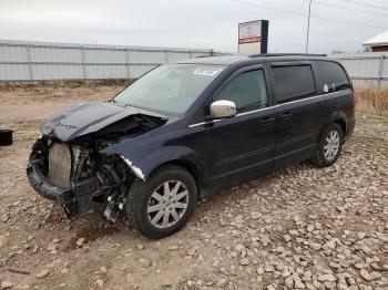  Salvage Chrysler Minivan