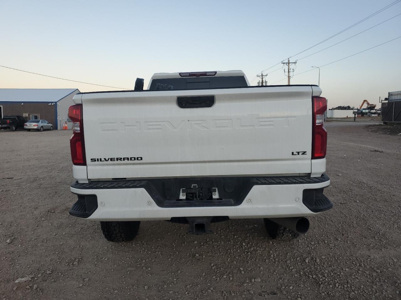 Chevrolet Silverado K3500 Ltz Image 6