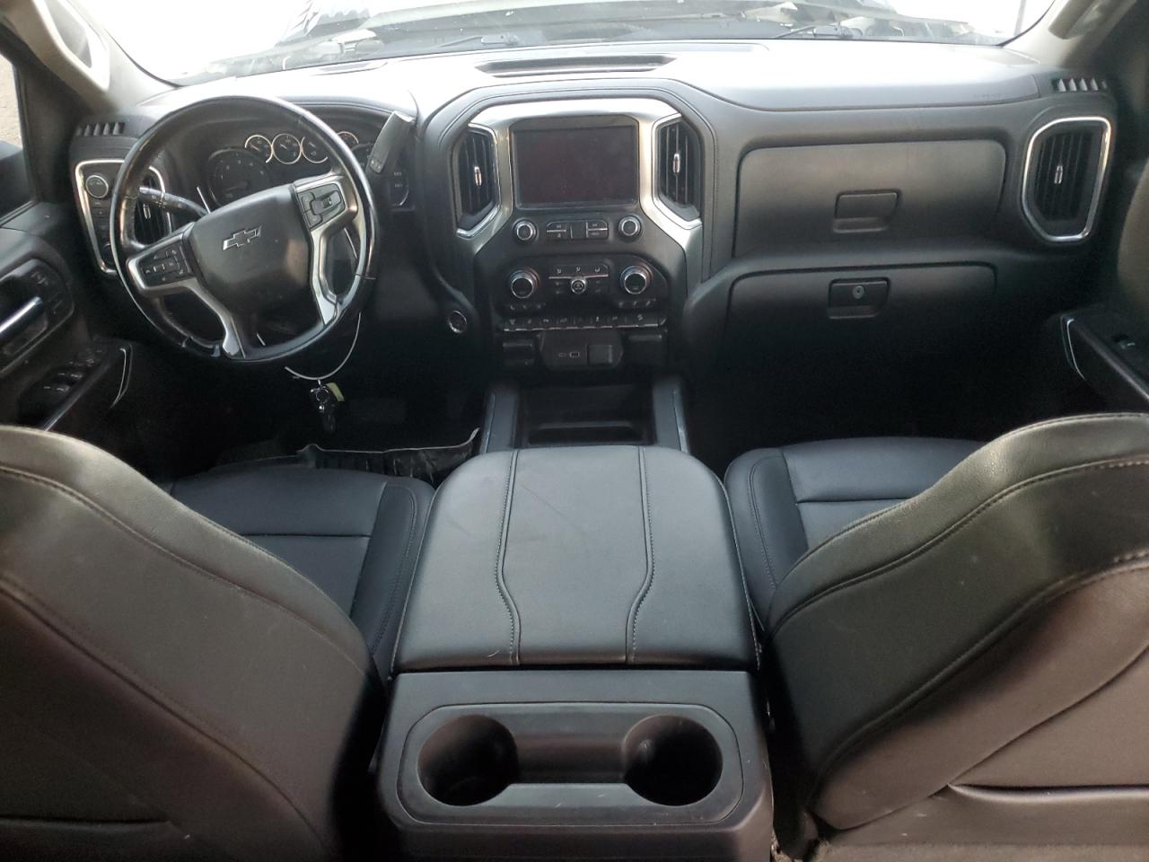 Chevrolet Silverado K3500 Ltz Image 13