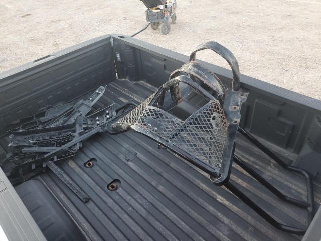 Chevrolet Silverado K3500 Ltz Image 10