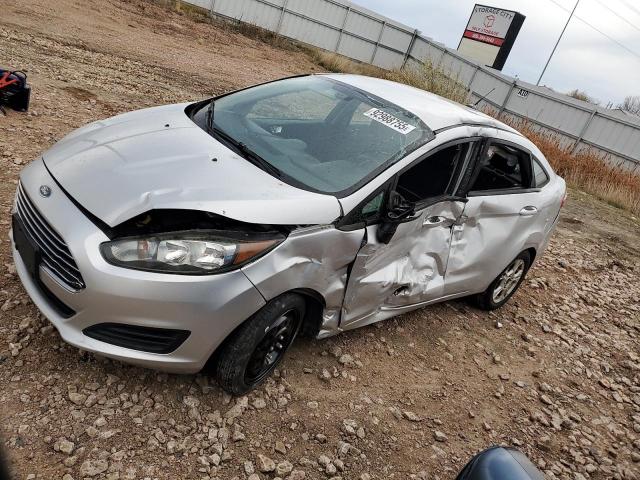  Salvage Ford Fiesta
