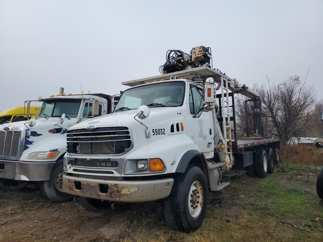 Sterling Tractor 9500 Image 2