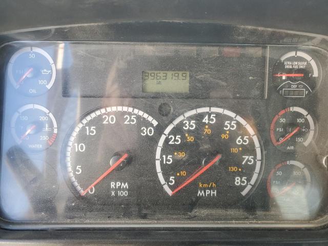 Freightliner M2 106 Medium Duty Image 8