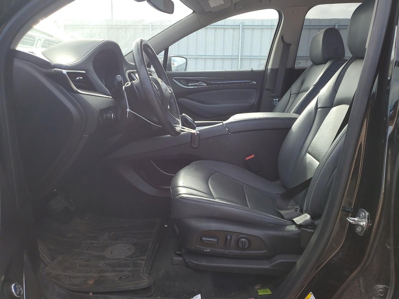 Buick Enclave Essence Image 12