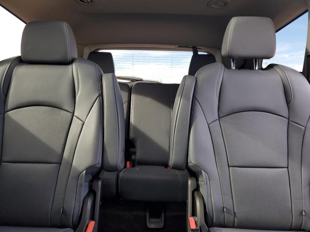 Buick Enclave Essence Image 9