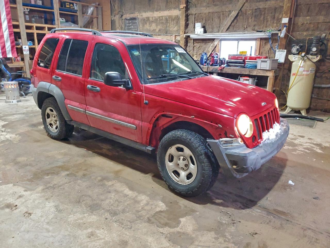 Jeep Liberty Sport Image 5