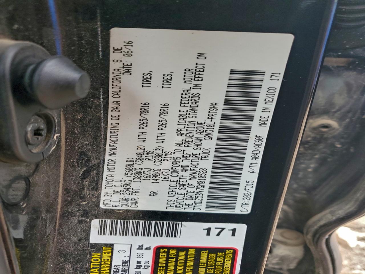 Toyota Tacoma Double Cab Image 6