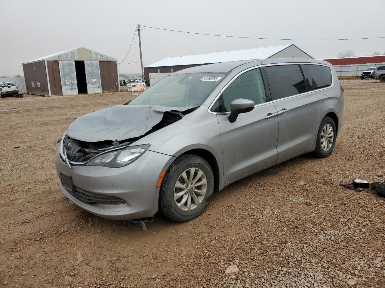 Chrysler Pacifica Touring Image 1