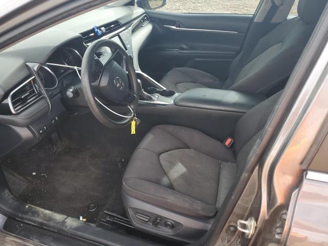 Toyota Camry L Image 12