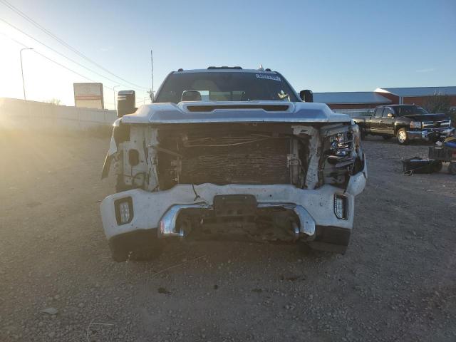 GMC Sierra K2500 Denali Image 4