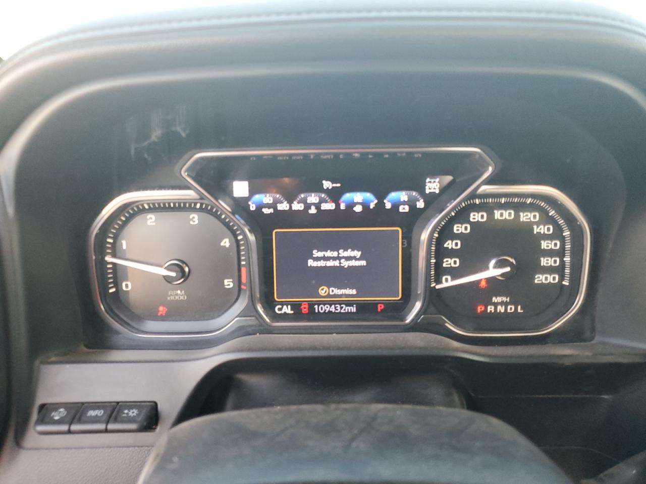 GMC Sierra K2500 Denali Image 5