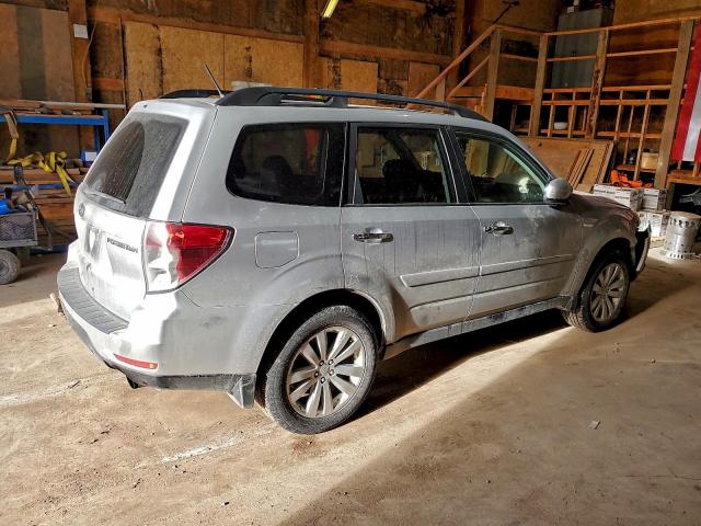 Subaru Forester 2.5x Premium Image 12