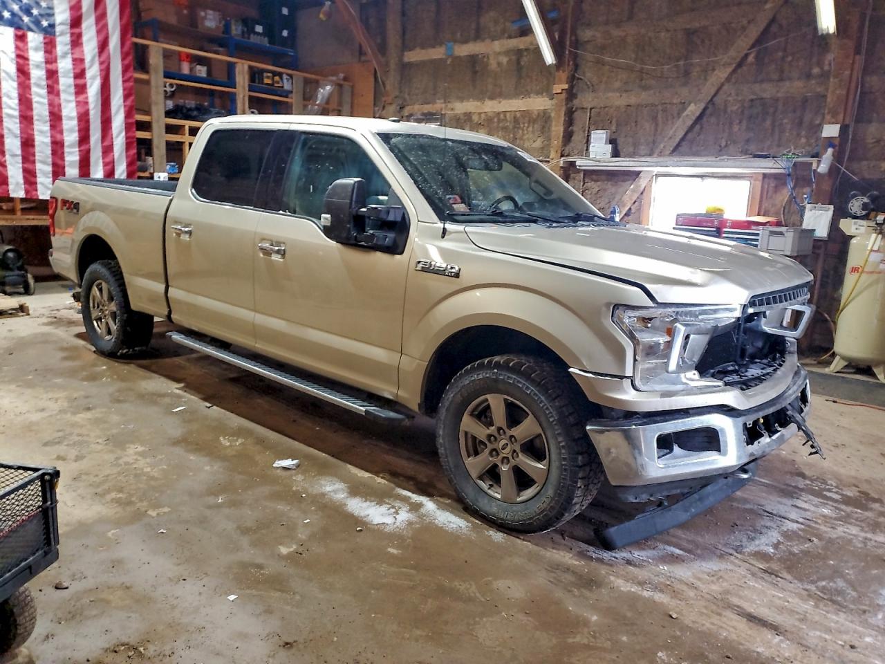 Ford F-150 Supercrew Image 8