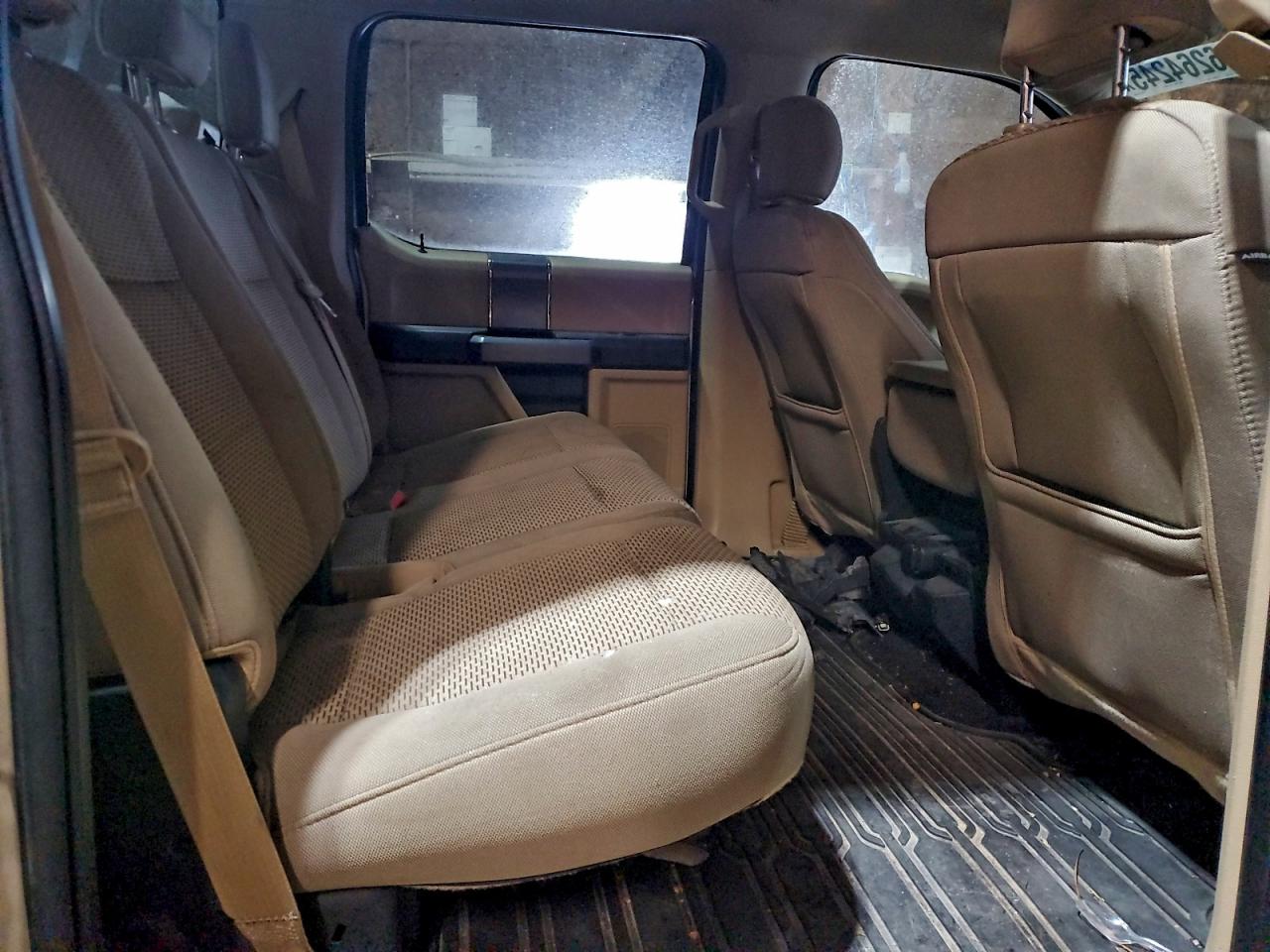 Ford F-150 Supercrew Image 2