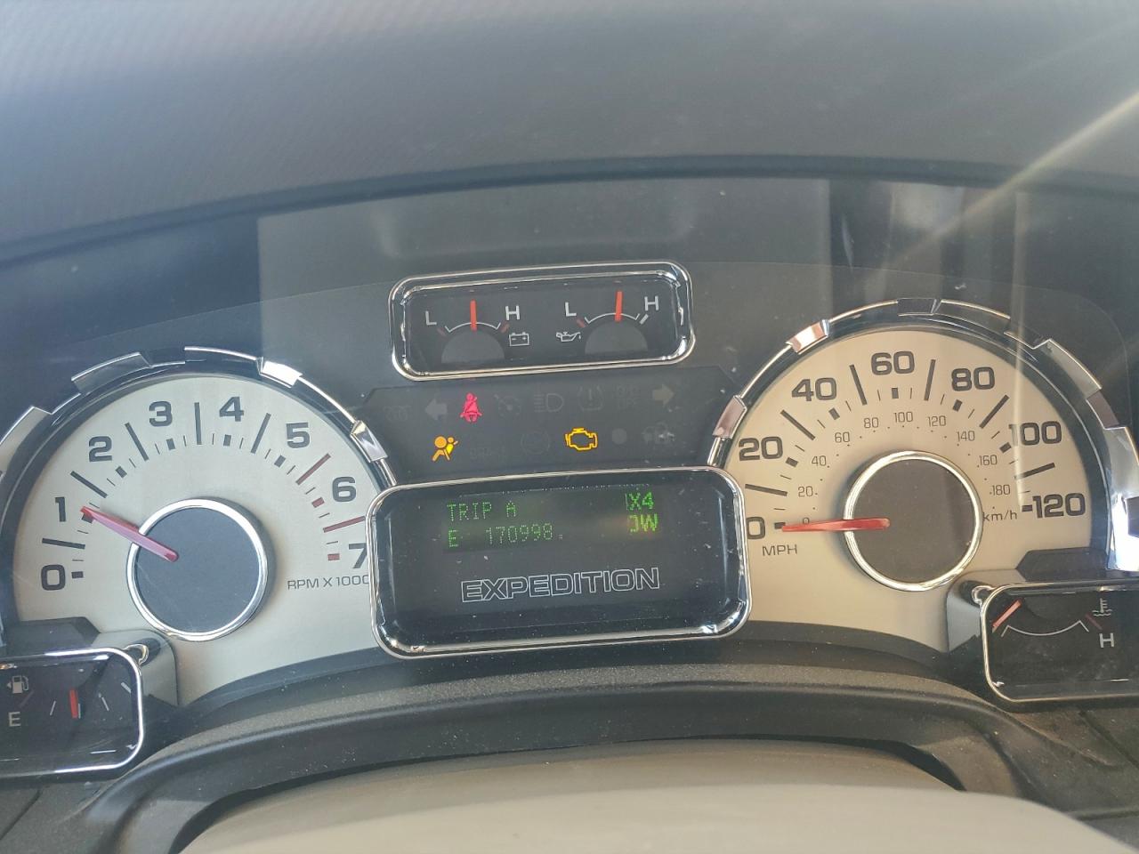 Ford Expedition Eddie Bauer Image 6