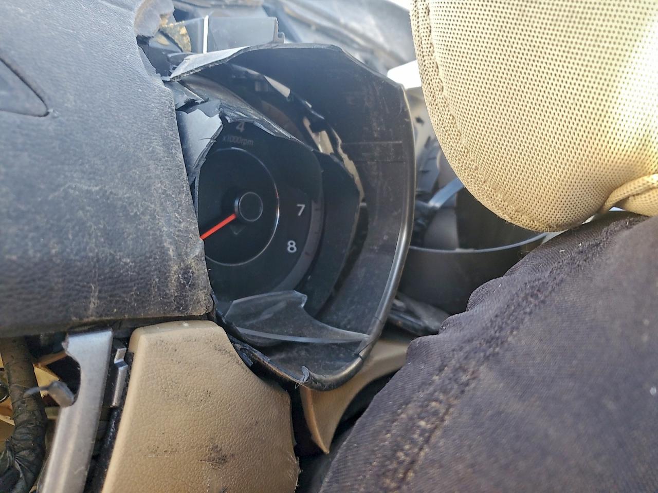 Hyundai ELANTRA Gls Image 6