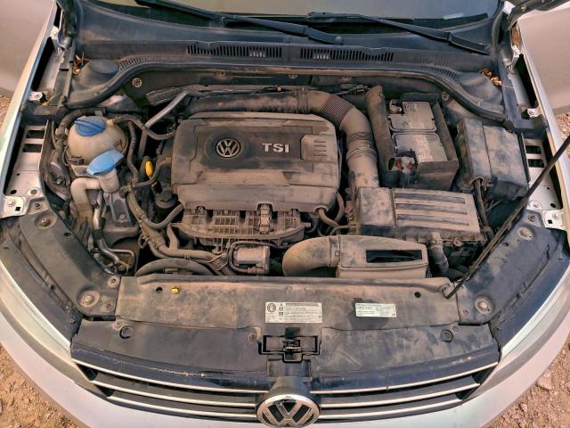 Volkswagen Jetta Se Image 12
