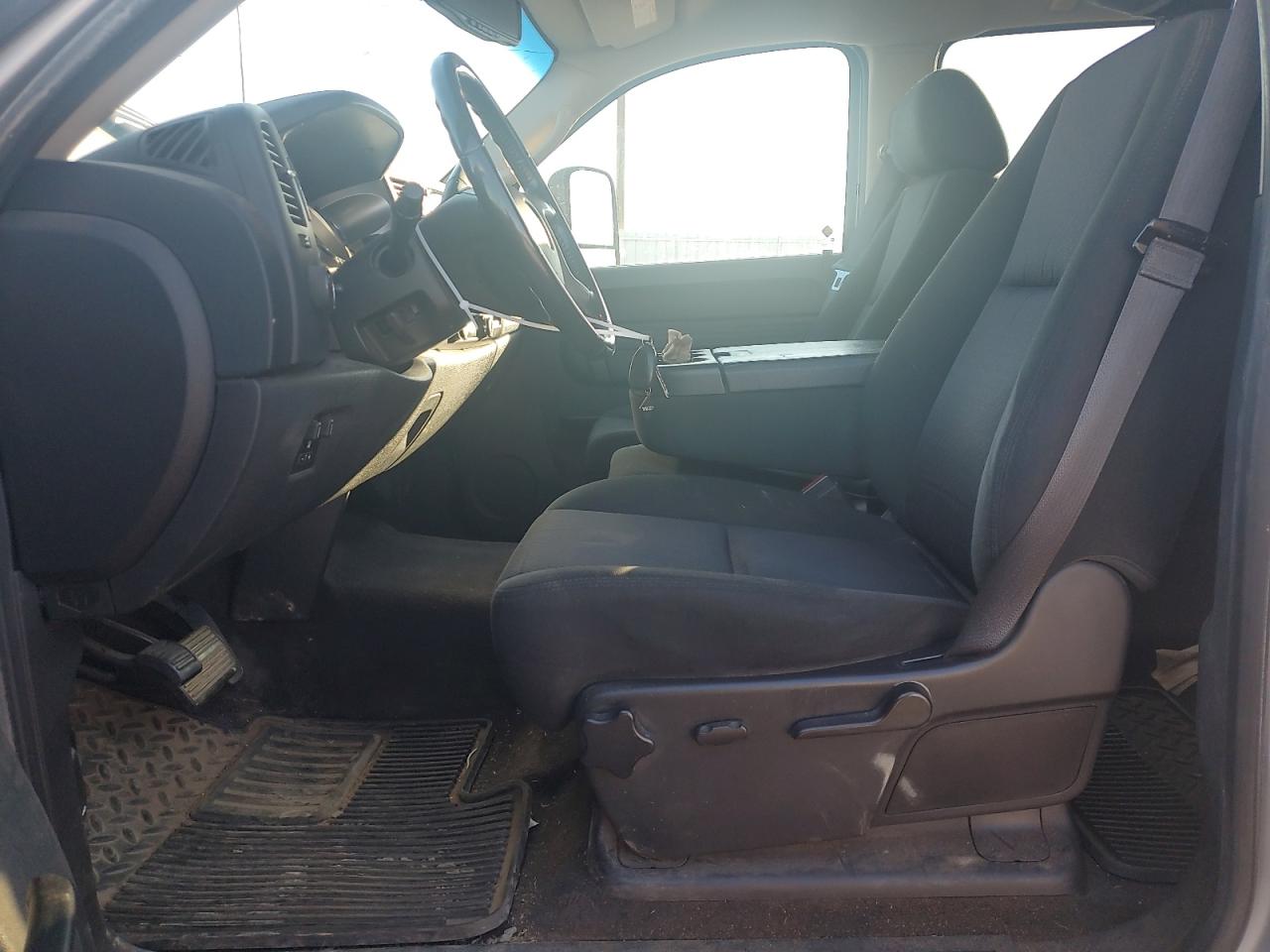 Chevrolet Silverado K2500 Heavy Duty Lt Image 5