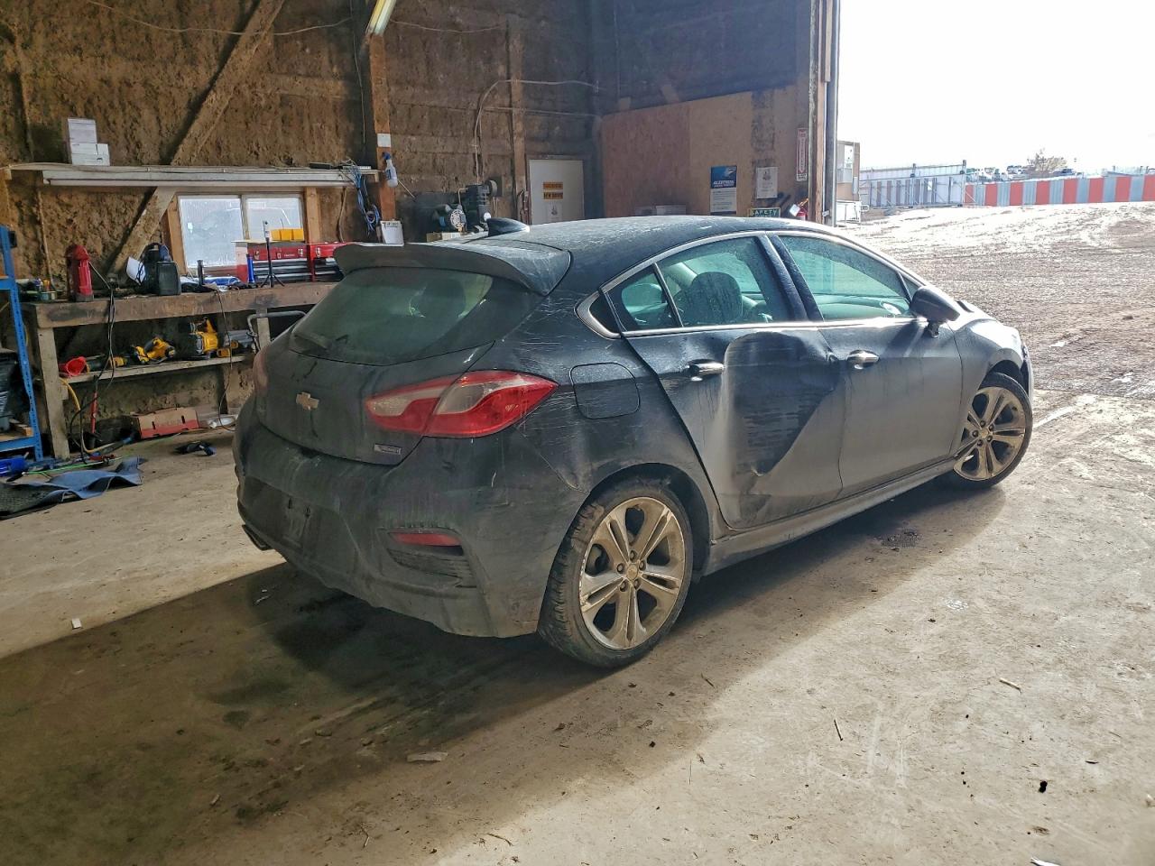 Chevrolet Cruze Premier Image 3