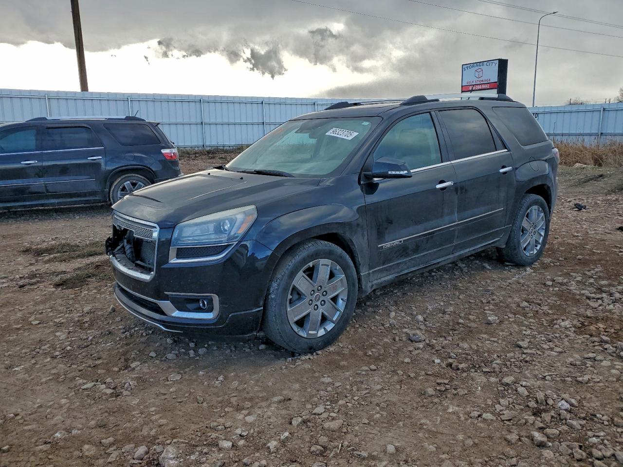 GMC Acadia Denali Image 1