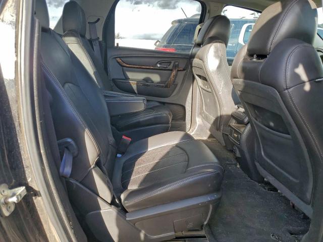 GMC Acadia Denali Image 13