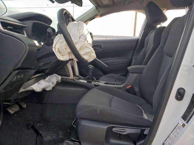 Toyota Corolla Le Image 12