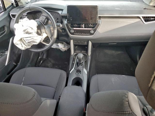 Toyota Corolla Le Image 6